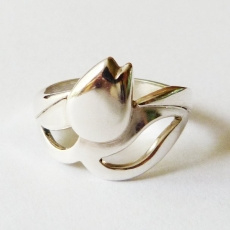 Zilveren tulp ring