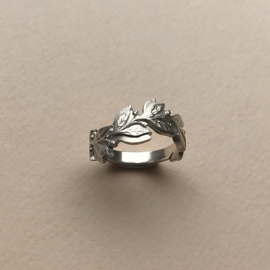 Zilveren ring Laura