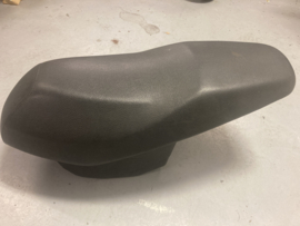 Buddy seat zadel compleet met helmbak sym orbit 2