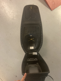 Buddy seat zadel compleet met helmbak sym orbit 2