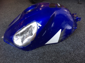 Tank blauw yamaha YZF R6 gebruikt onderdeel van sloop motor , beschadigd / gedeukt