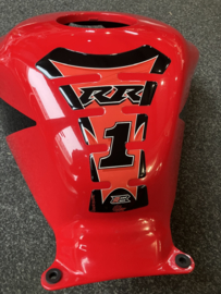 Cbr600rr Tank cover Rood gebruikt maar onbeschadigd