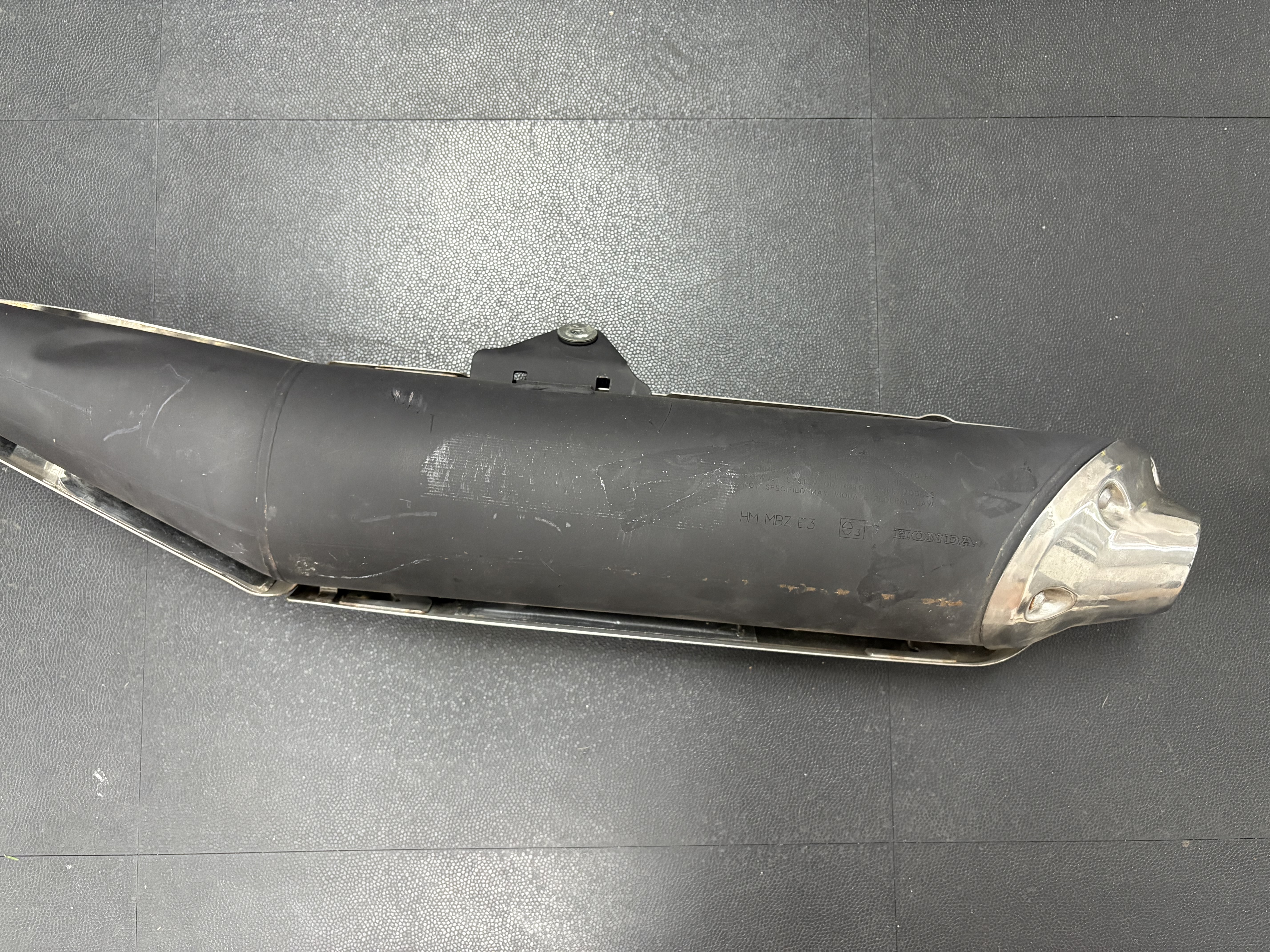 Orginele Uitlaat Honda CB600F 2005-2006