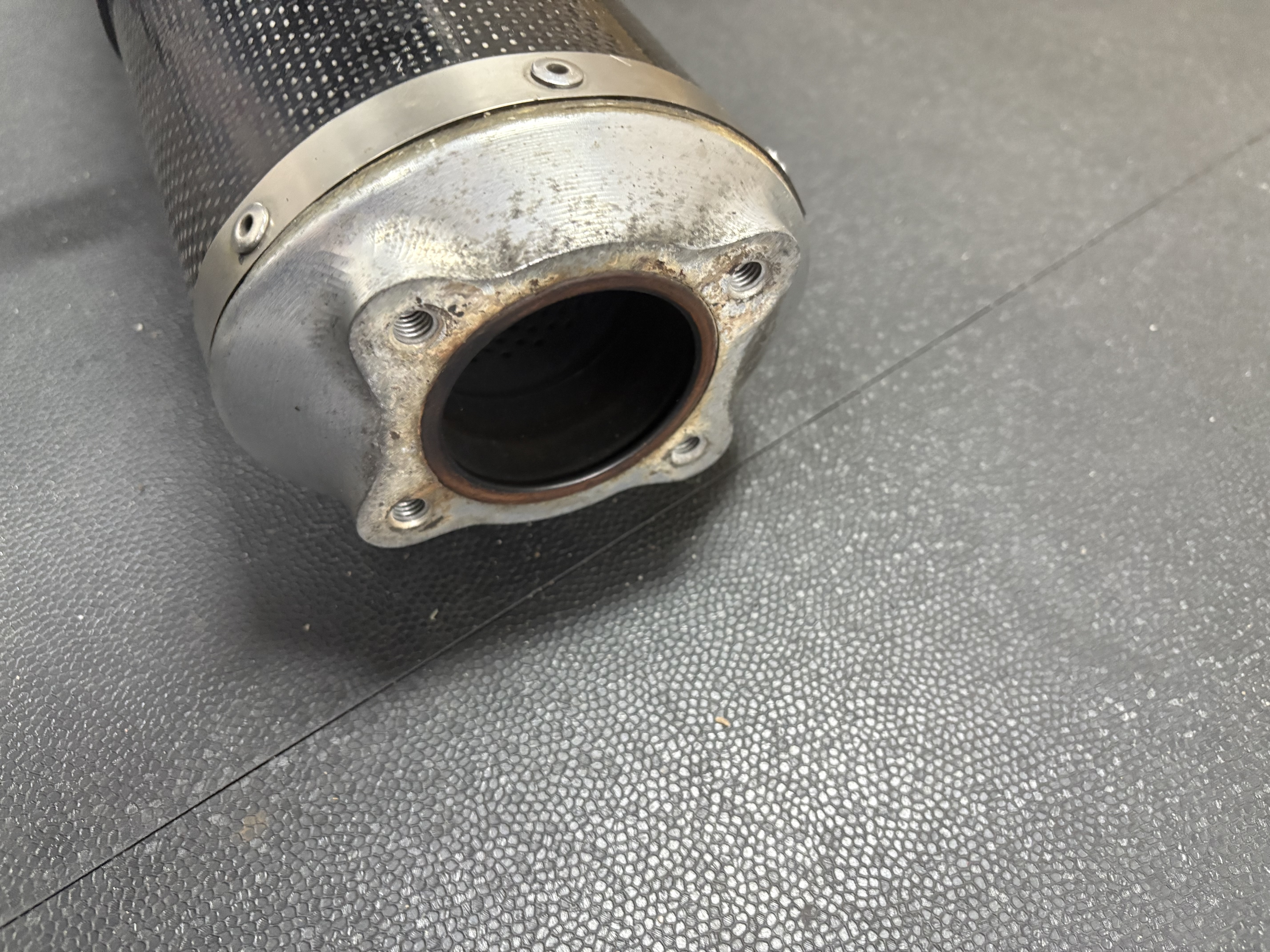 Akrapovic Uitlaat demper Suzuki GSXR1000 2001 2002 2003 2004 k1 k2 k3 k4
