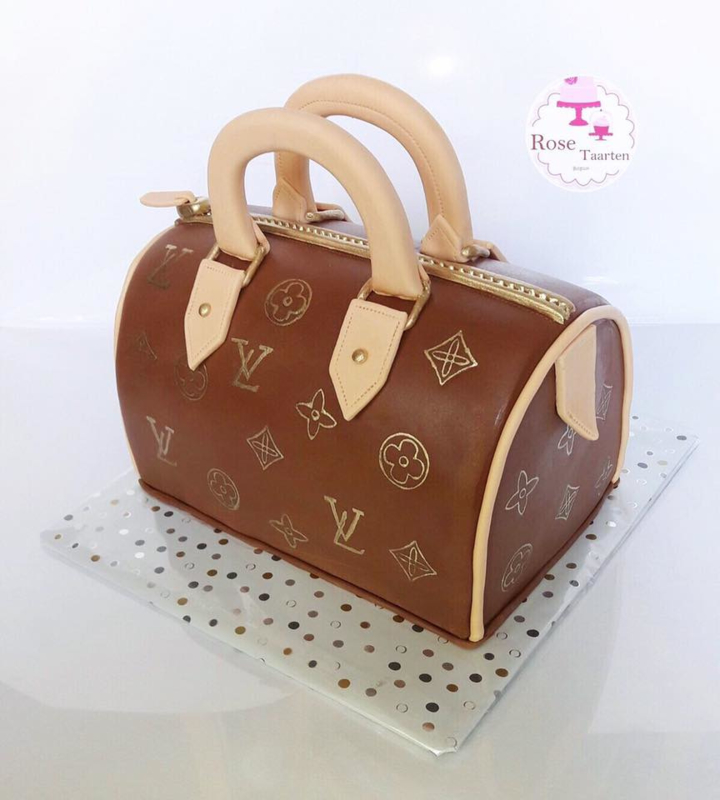 Super LOUIS VUITTON (AANTAL PERSONEN: 30) | MERK TAARTEN | Bakkerij Rose WV-92