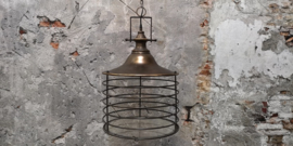 lage lamp industrieel met glasplaat