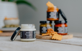 BORRELEN | Knoflook aiolli