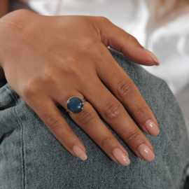 MY BENDEL | Zilveren ring met Lapiz Lazuli