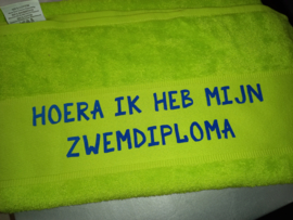 ARTG handdoek met opdruk (hoera ik heb mijn zwemdiploma...)