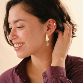 A Beautiful Story Ear Cuff Wave Edelsteen Granaat