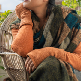 Sjaal Met Verhaal Handwarmers Cosy Cognac