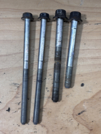 Subframe bouten voorzijde (gebruikt)