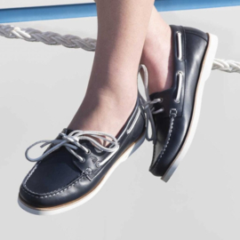 Wuzzos Whitaker Boat Shoe - Navy Blue