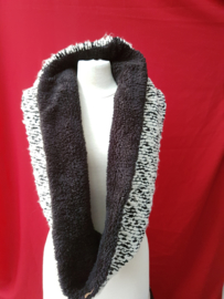 Bickley + Mitchell Scarf Infinity  - Black/White