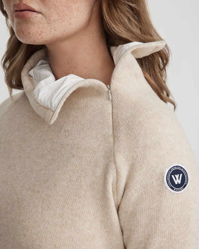 Holebrook Martina WP Gebreide winddichte trui van wolmix Sand Holebrook Sweden Hoorn Maritiem