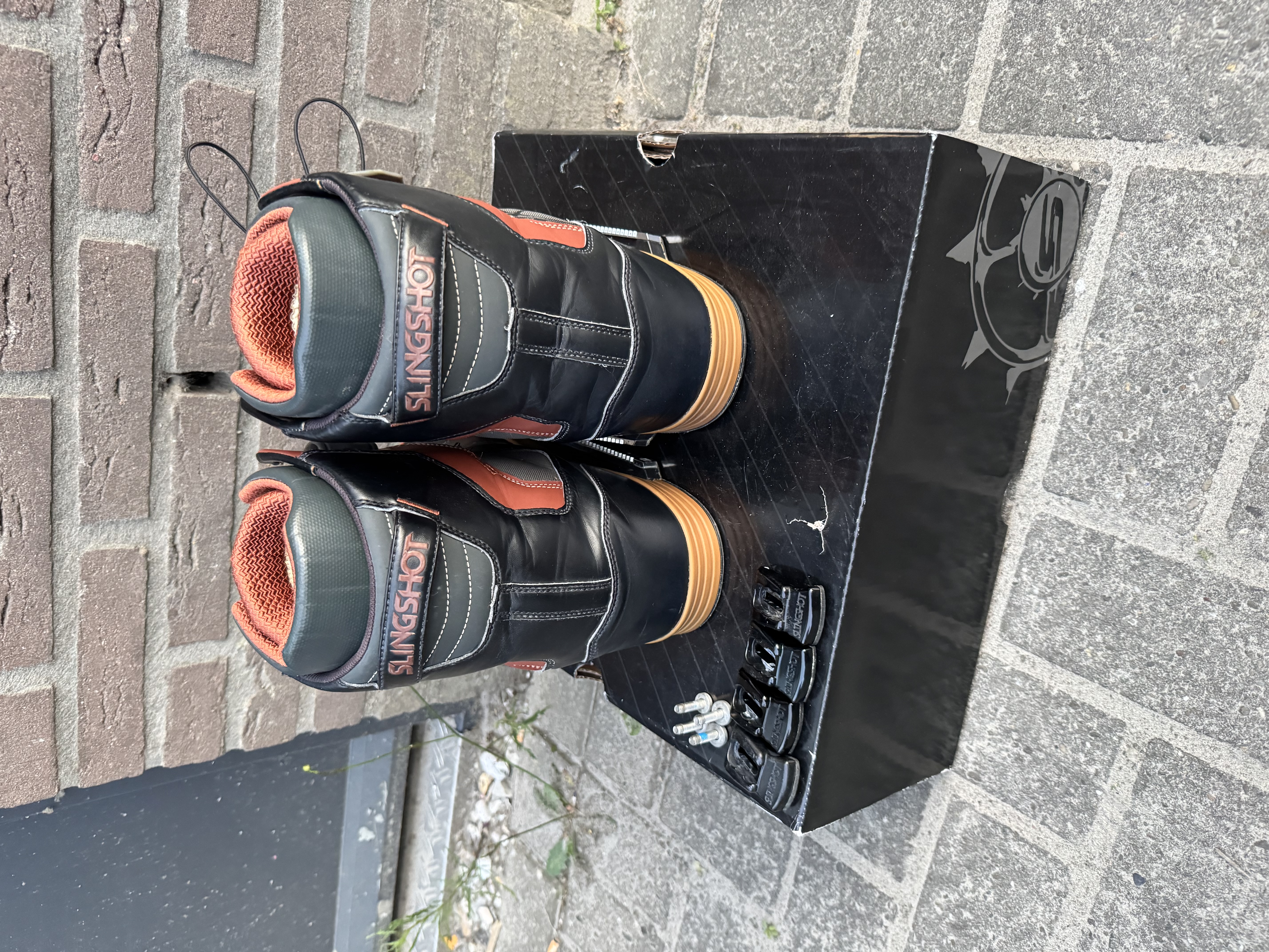 Slingshot Rad gesloten  binding maat 44,5-45,5 us 12