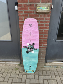 Slingshot contrast 138 cm cable / hybrid wakeboard