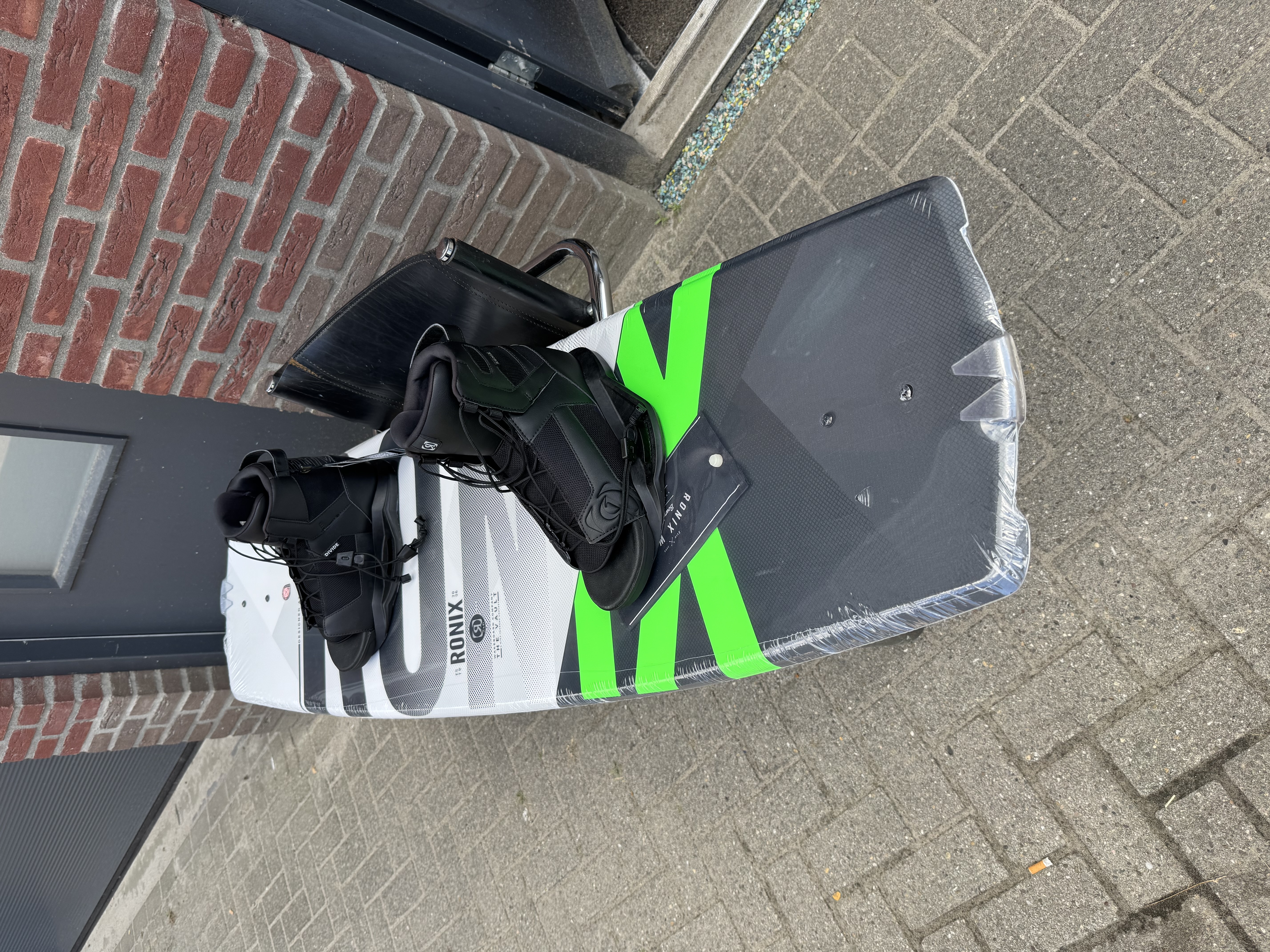 Complete ronix set SALE vault modello 144 cm met divide open teen binding maat  40-44