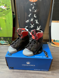 Liquid force index  gebruikte open teen kids binding maat 36-41