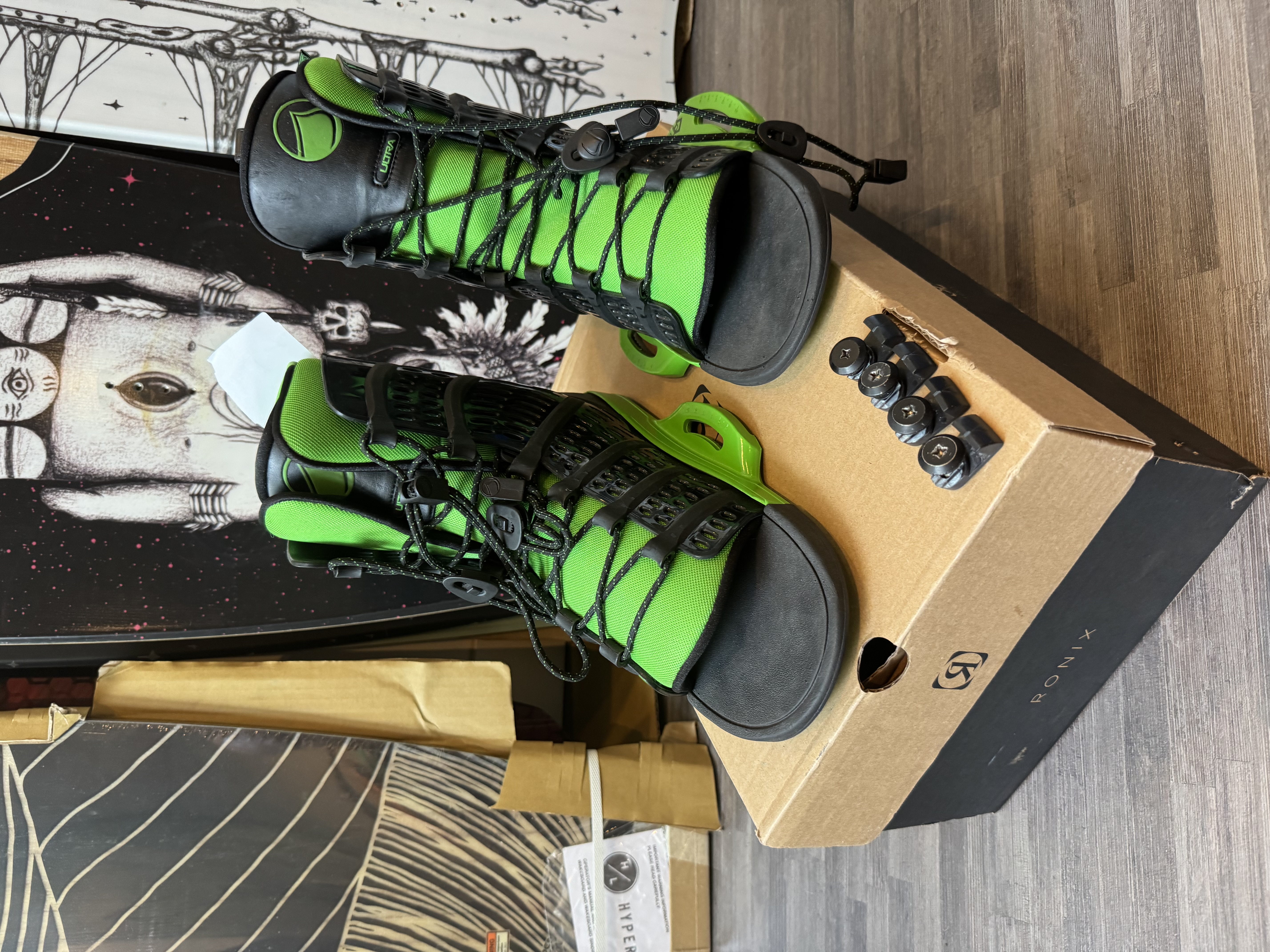 Liquid force ultra open teen binding maat 45-49 nieuw
