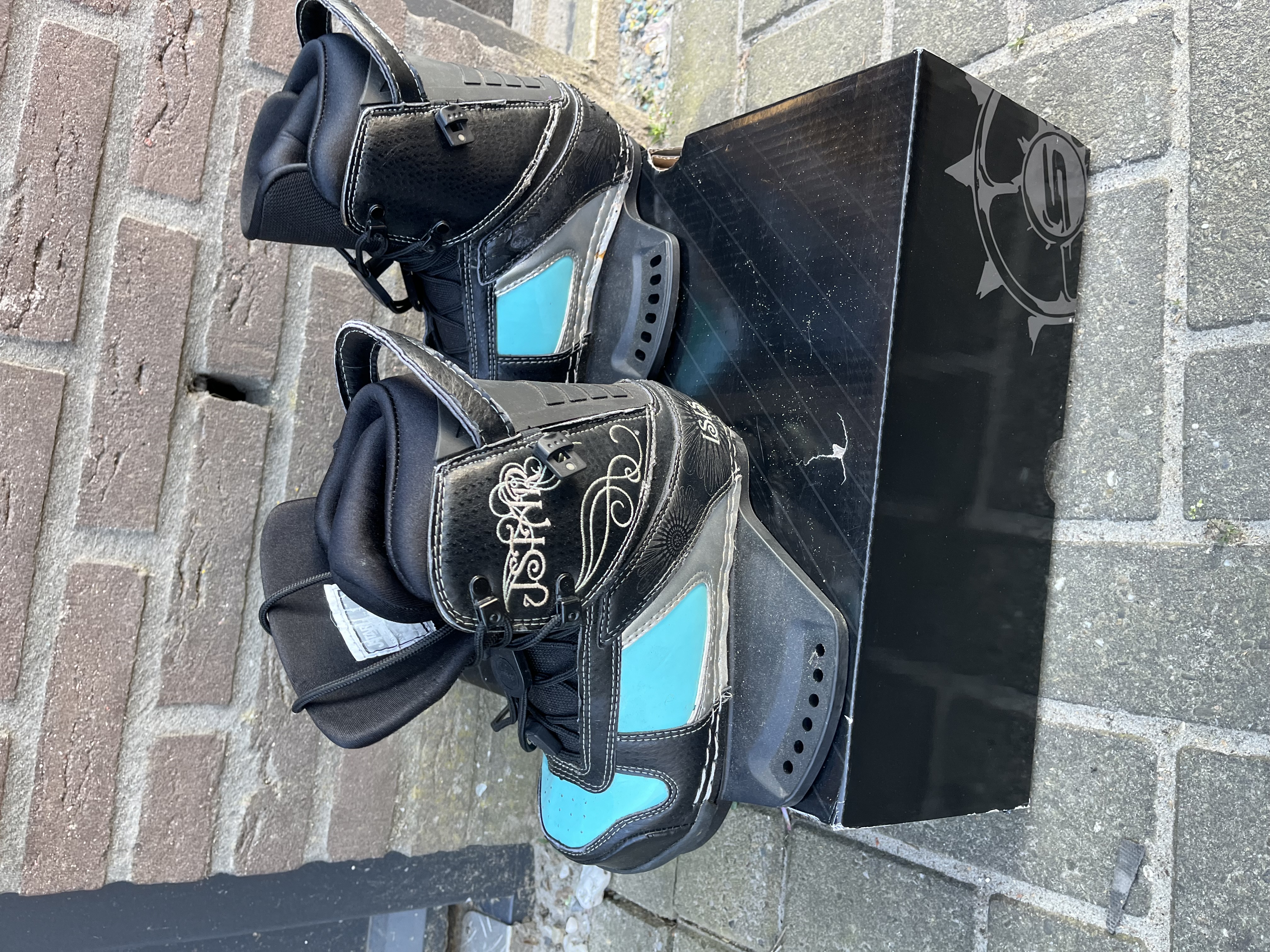 Jstar kleine dichte binding maat 35-37  gebruikt