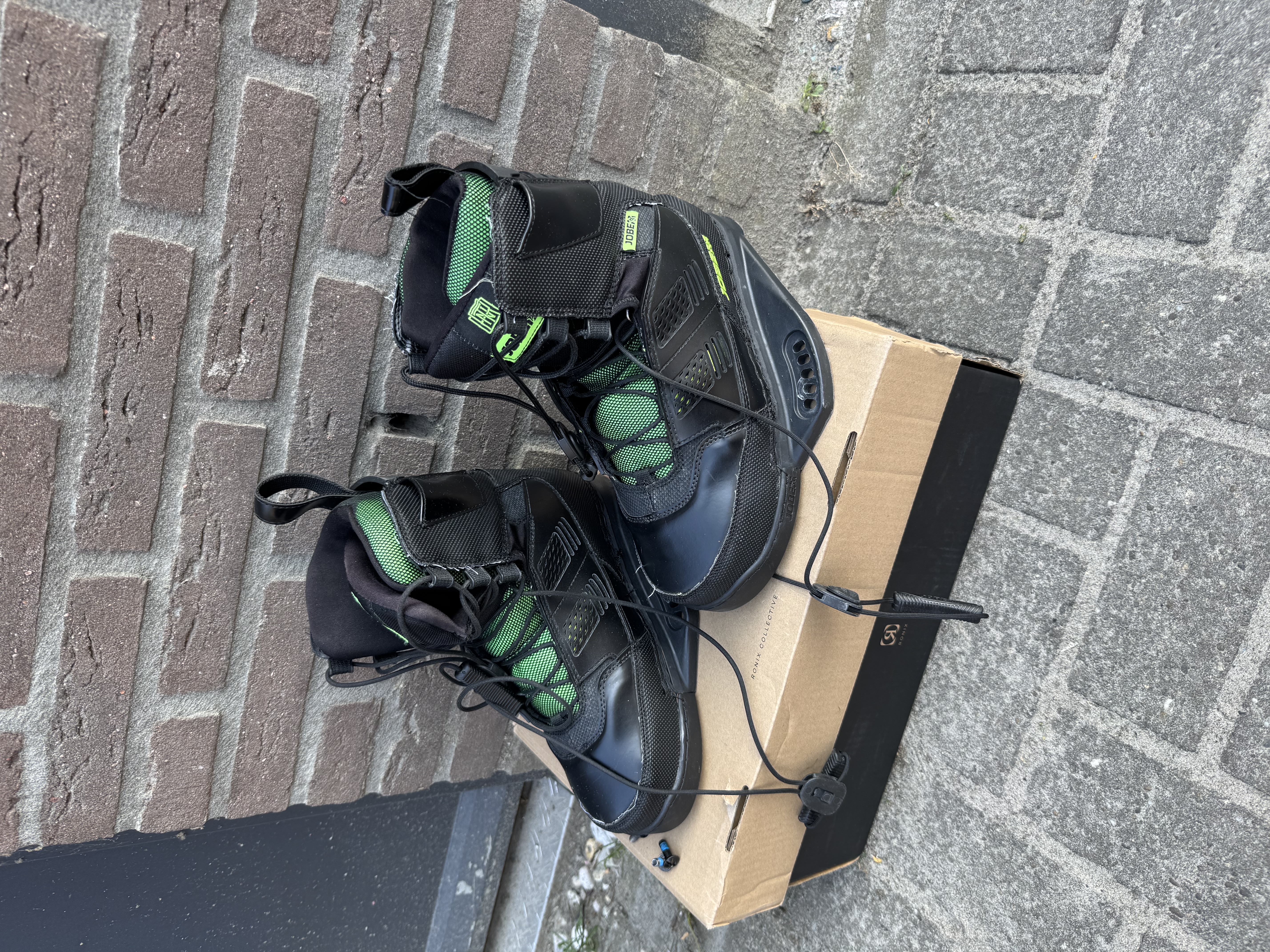 Jobe nitro dichte binding maat 41-42 gebruikt