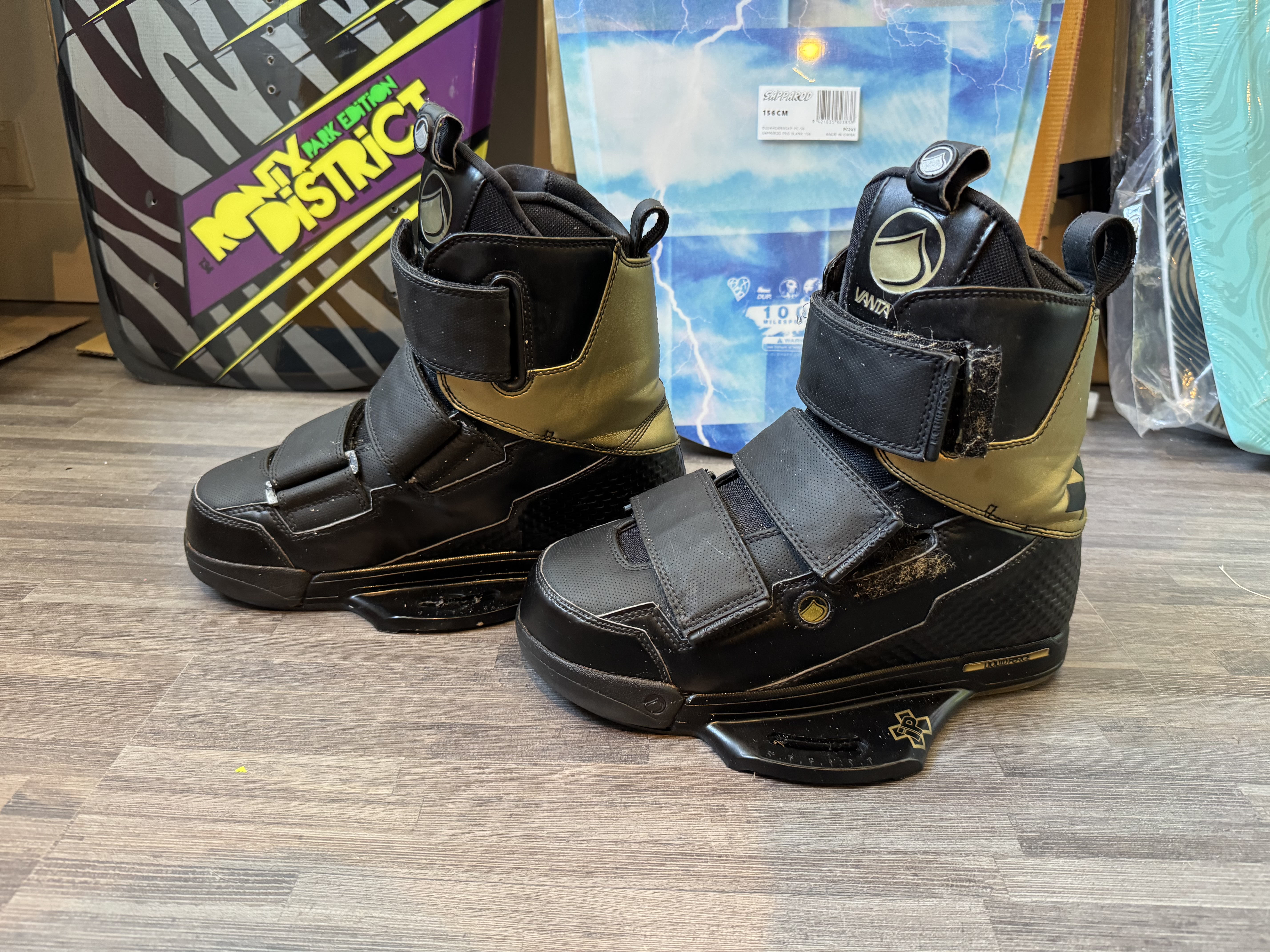 liquid force vantage 42-43 dichte binding met klittenband