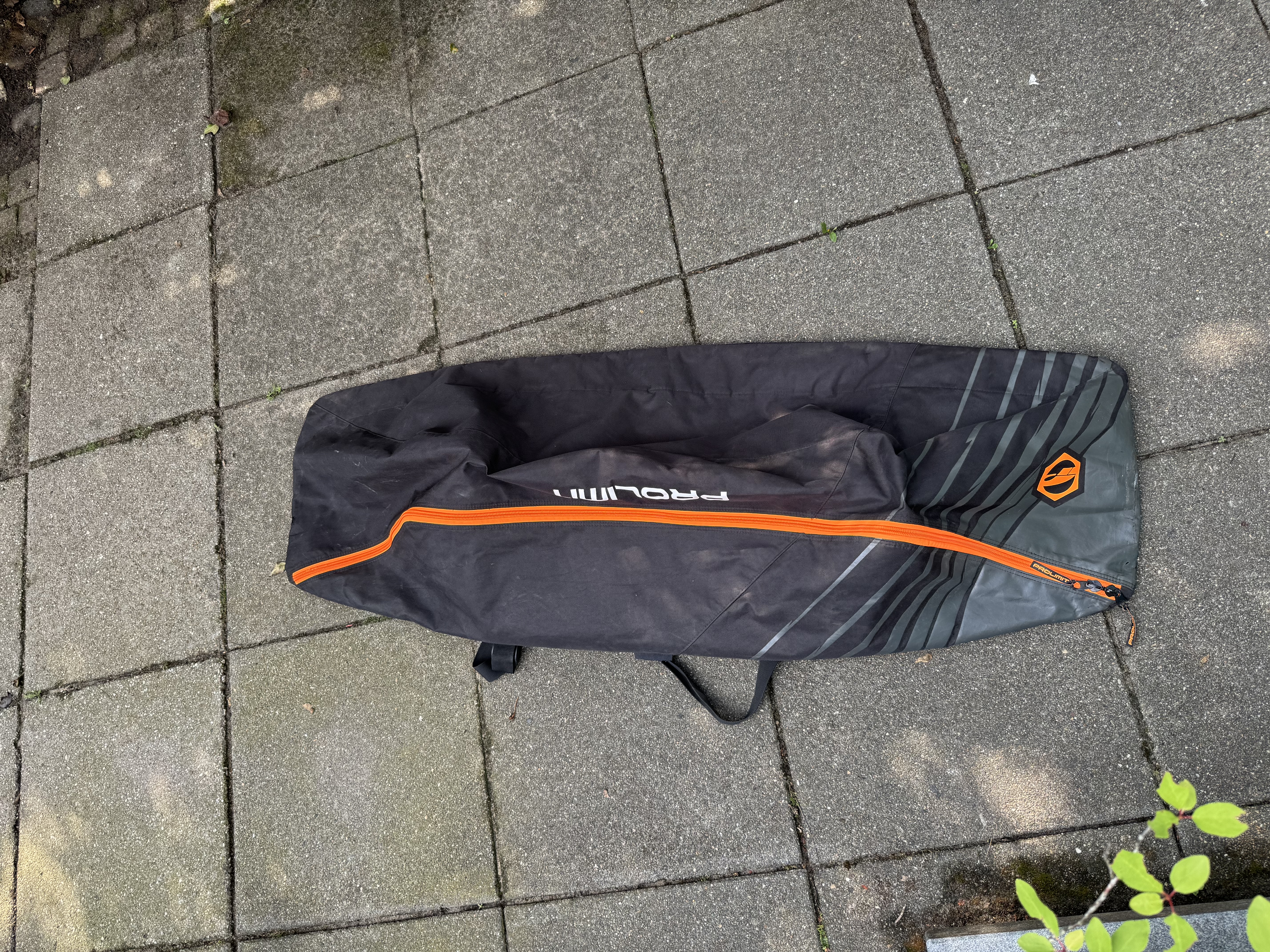 Pro limit boardbag met schouder strap  maat tot 146 cm