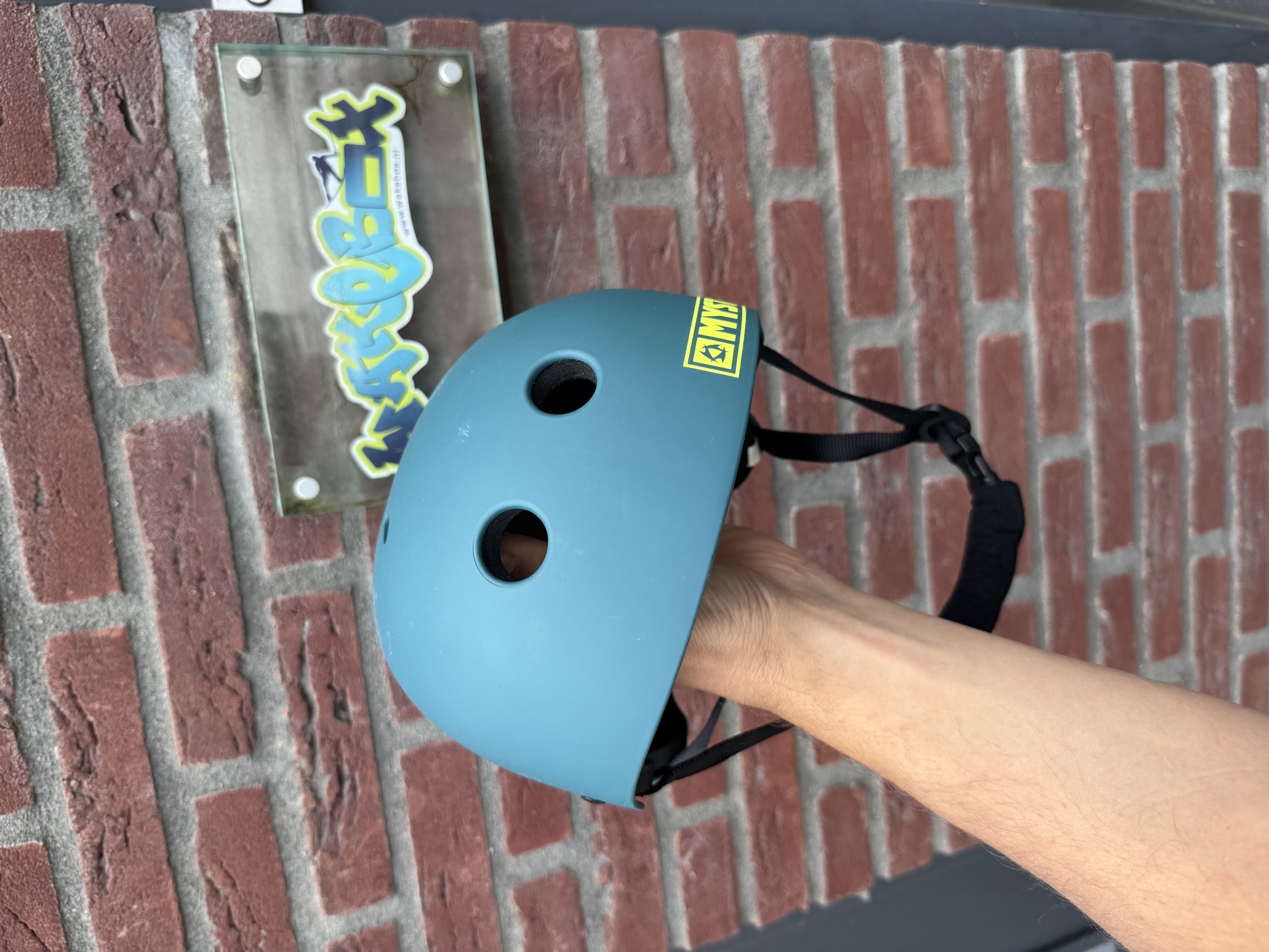 Mystic adjustable helmet  donkergroen maat medium- Large