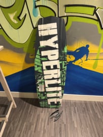 Hyperlite shift 136  cm boot en kabel hybride wakeboard weinig gebruikt