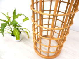 retro vintage bijzettafel plantentafel jaren 70 rotan riet bamboe