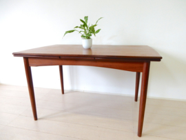 retro vintage eettafel tafel jaren 60 stijl deens