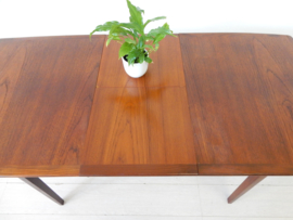 XL Webe vintage eettafel tafel jaren 60 Louis van Teeffelen