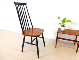 retro vintage stoel spijlenstoel jaren 60 Tapiovaara pastoe hoog model