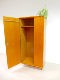 retro vintage kledingkast smal klein jaren 60