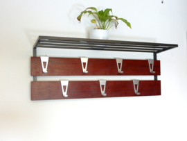 retro vintage kapstok metaal hout jaren 60