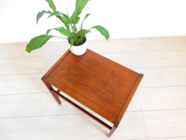 Vintage bijzettafel teakhout jaren 60