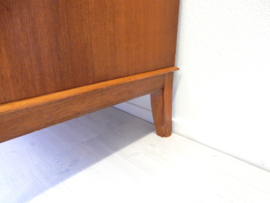 retro vintage kledingkast kast servieskast jaren 60