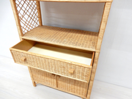 vintage rotan kast jaren 60 / 70 riet wandkast boekenkast