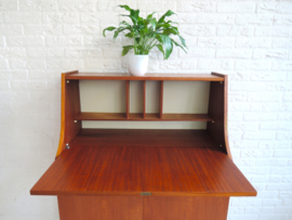 Secretaire