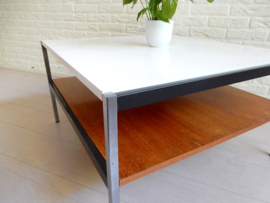 Salontafel jaren 50