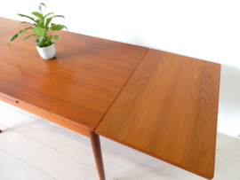 XXL retro vintage eettafel tafel jaren 60 stijl deens