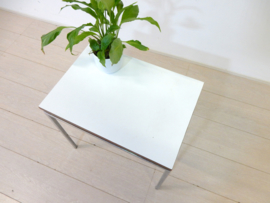 retro vintage bijzettafel jaren 60 / 70 plantentafel