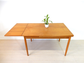 retro vintage eettafel tafel jaren 60