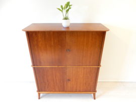 retro vintage kledingkast kast servieskast jaren 60