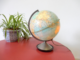 retro vintage wereldbol globe lamp tafellamp uit 1965