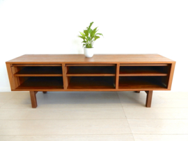 retro look Ikea dressoir tv meubel stockholm