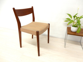 retro vintage stoel eetkamerstoel jaren 60 teak