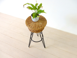 retro vintage rotan / riet kruk stoel jaren 50 plantentafel