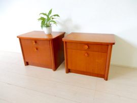 retro vintage nachtkastje kast jaren 60 teak